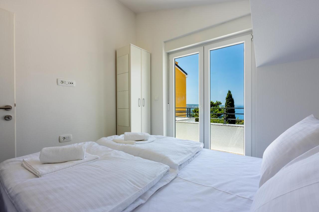 Luxury Apartments Lovorka 3 & 4***/**** Selce Exterior photo